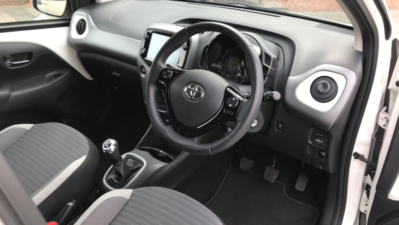 Toyota Aygo 1.0 VVT-i X-Trend 5dr Petrol Hatchback